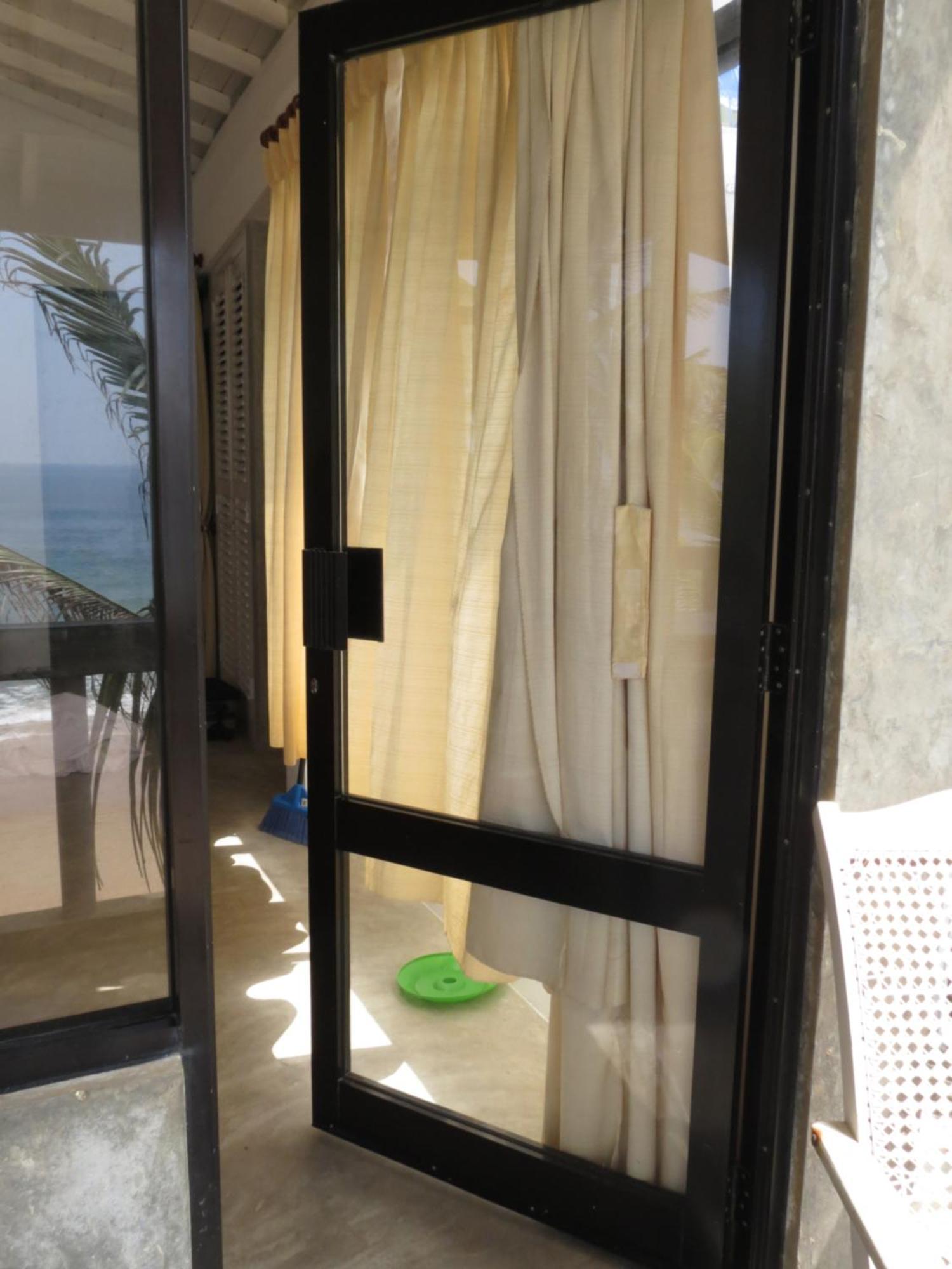 Mountain Wave Hotel And Surfshop Хиккадува Номер фото